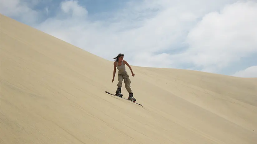 sandboarding in huacachina