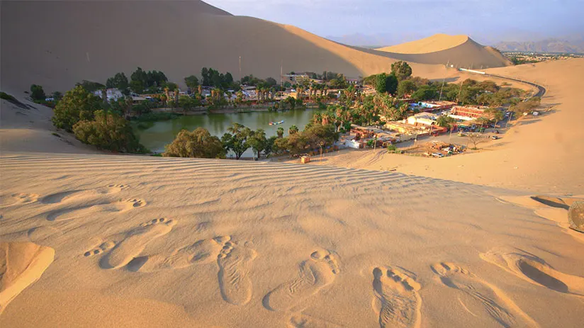 sunset huacachina oasis