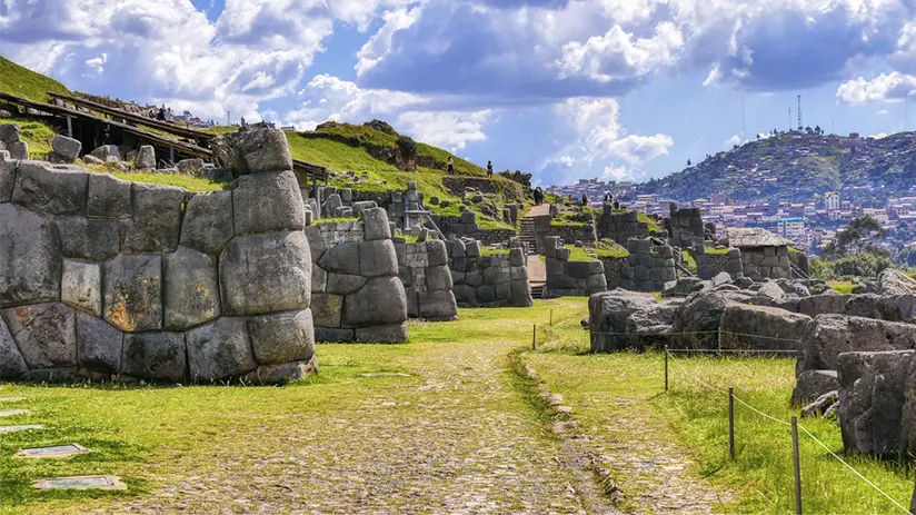 sacsayhuaman