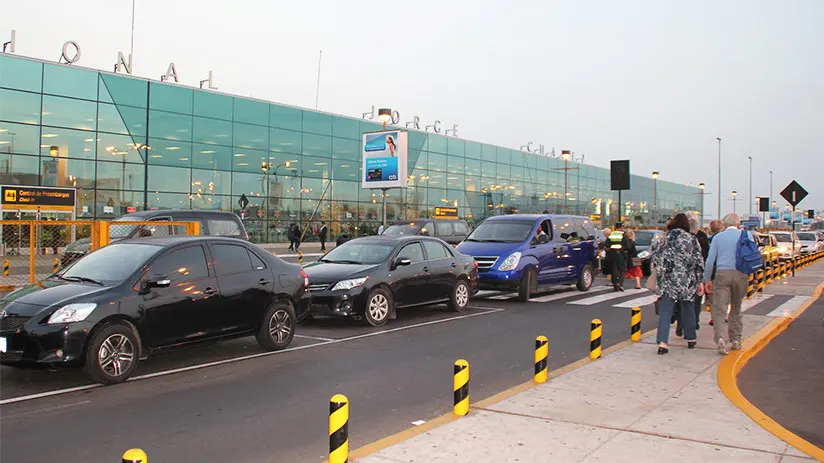 from lima airport to city