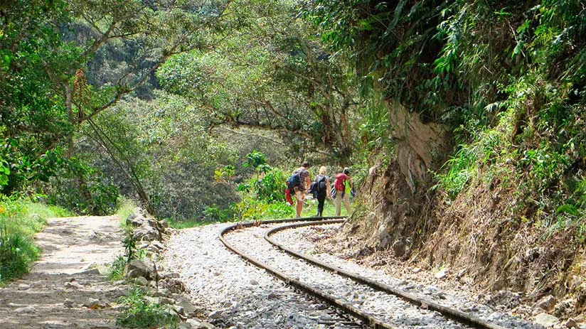 how to get to machu picchu by walking