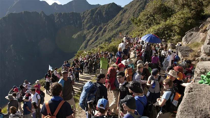 machu picchu crowd