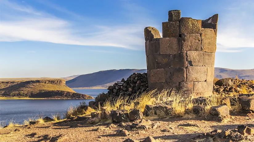 sillustani funeral booths