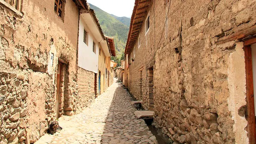 ollantaytambo street