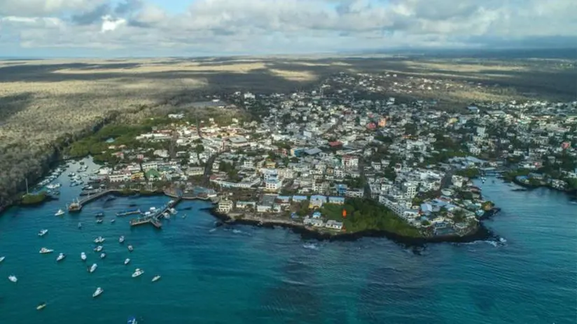 population galapagos