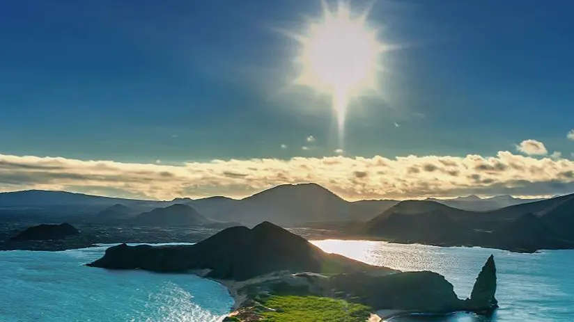 weather galapagos season