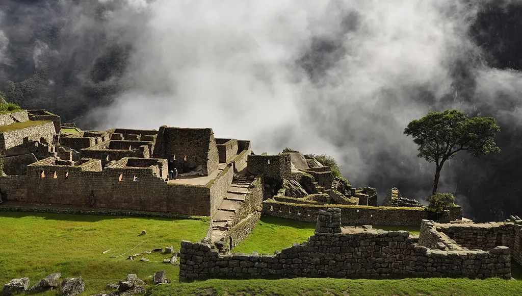 Peru travel warnings