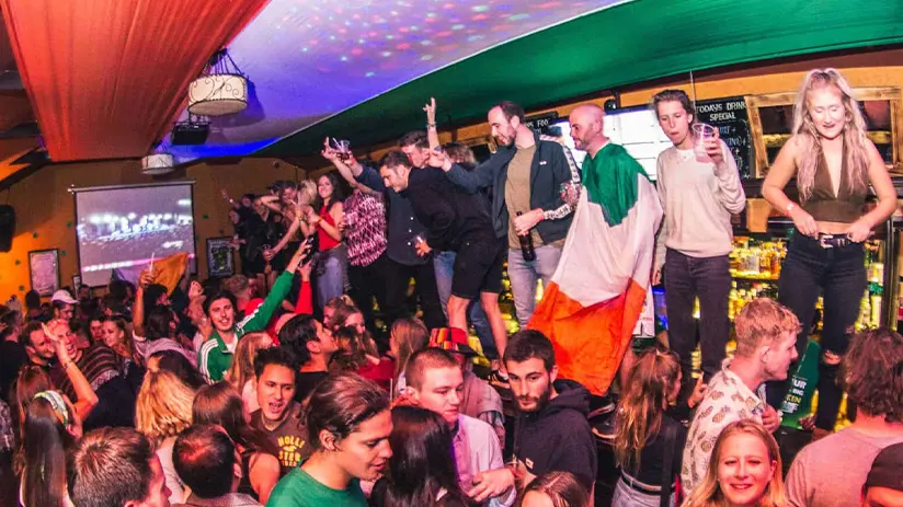 the wild rover hostel cusco