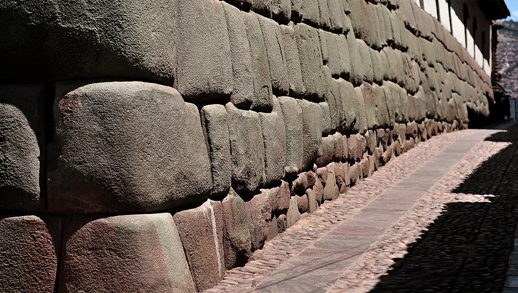 The twelve angled stone Cusco
