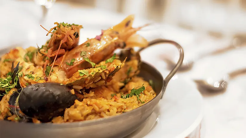 Arroz con mariscos Peruvian seafood dishes