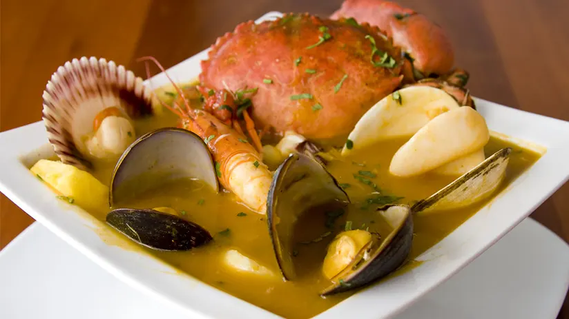 Parihuela Peruvian seafood dishes