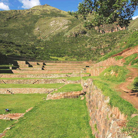 explore the southeast of cusco