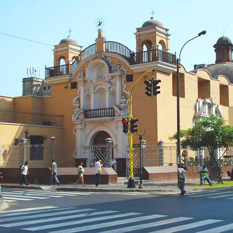 Iglesia de Jesús María y José