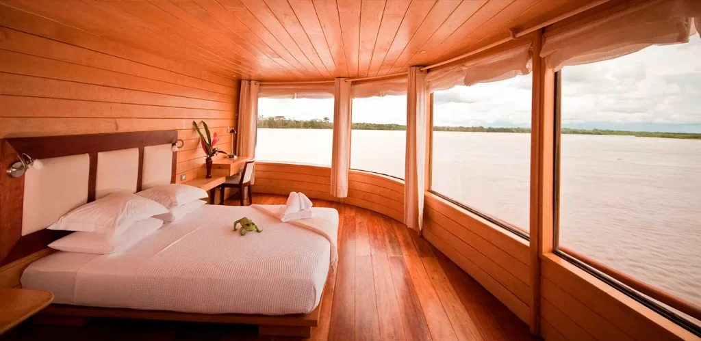 Delfin II Master Suite