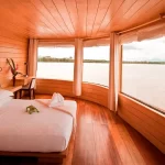 Delfin II Master Suite