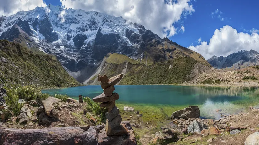 lake humantay portrait