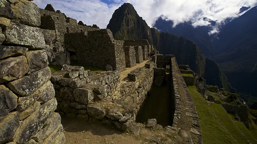 What expect solo travel Machu Picchu