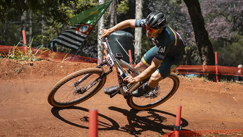 Cross country short track category