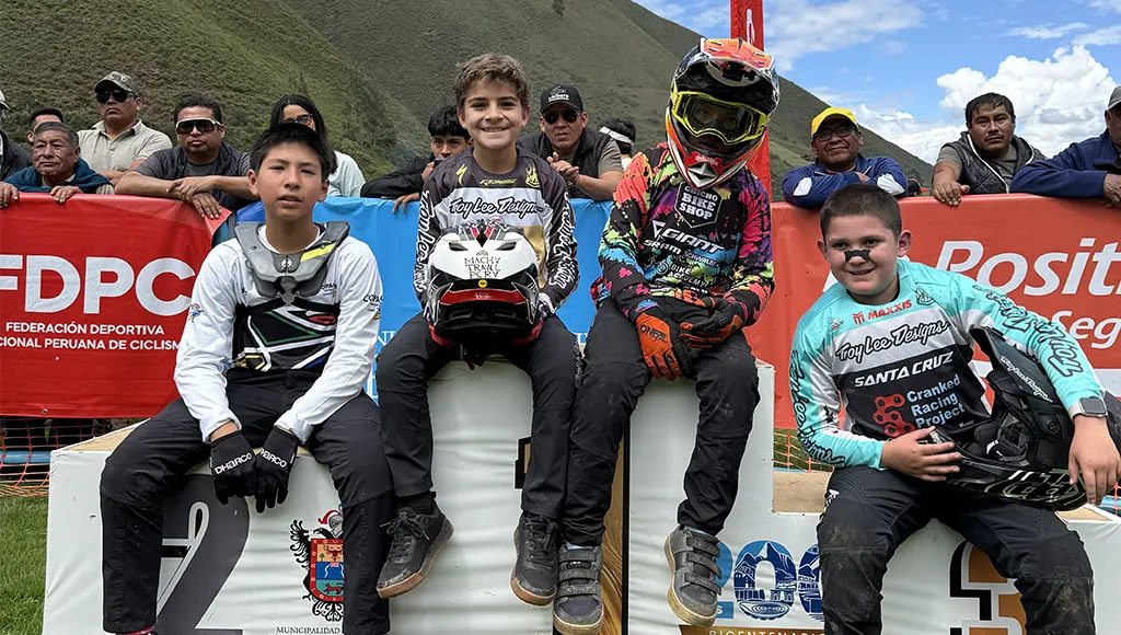 Santisimo Downhill 2026 riders