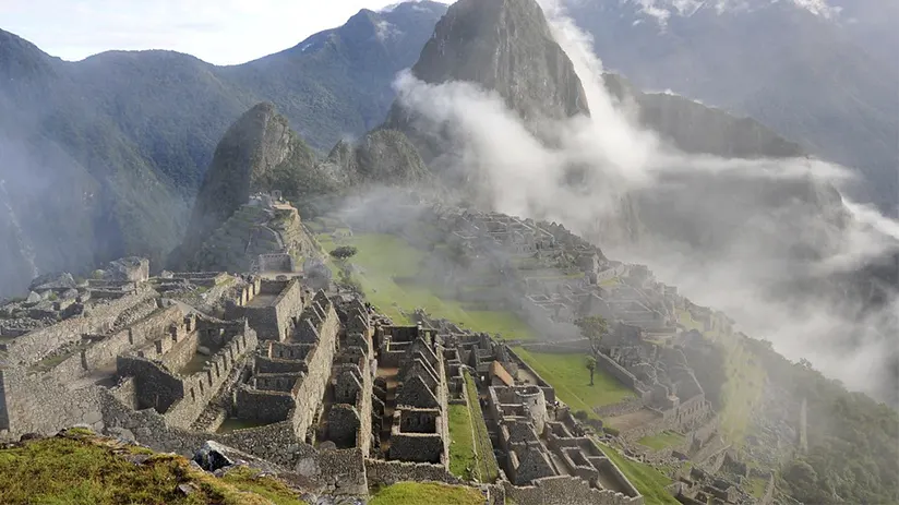 Sunrise Machu Picchu circuit