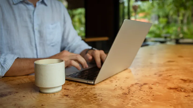 Work remotely in Peru