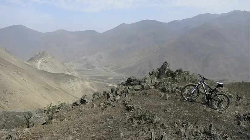 Asia mountain bike Peru