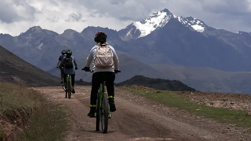 Vilcanota River mountain bike